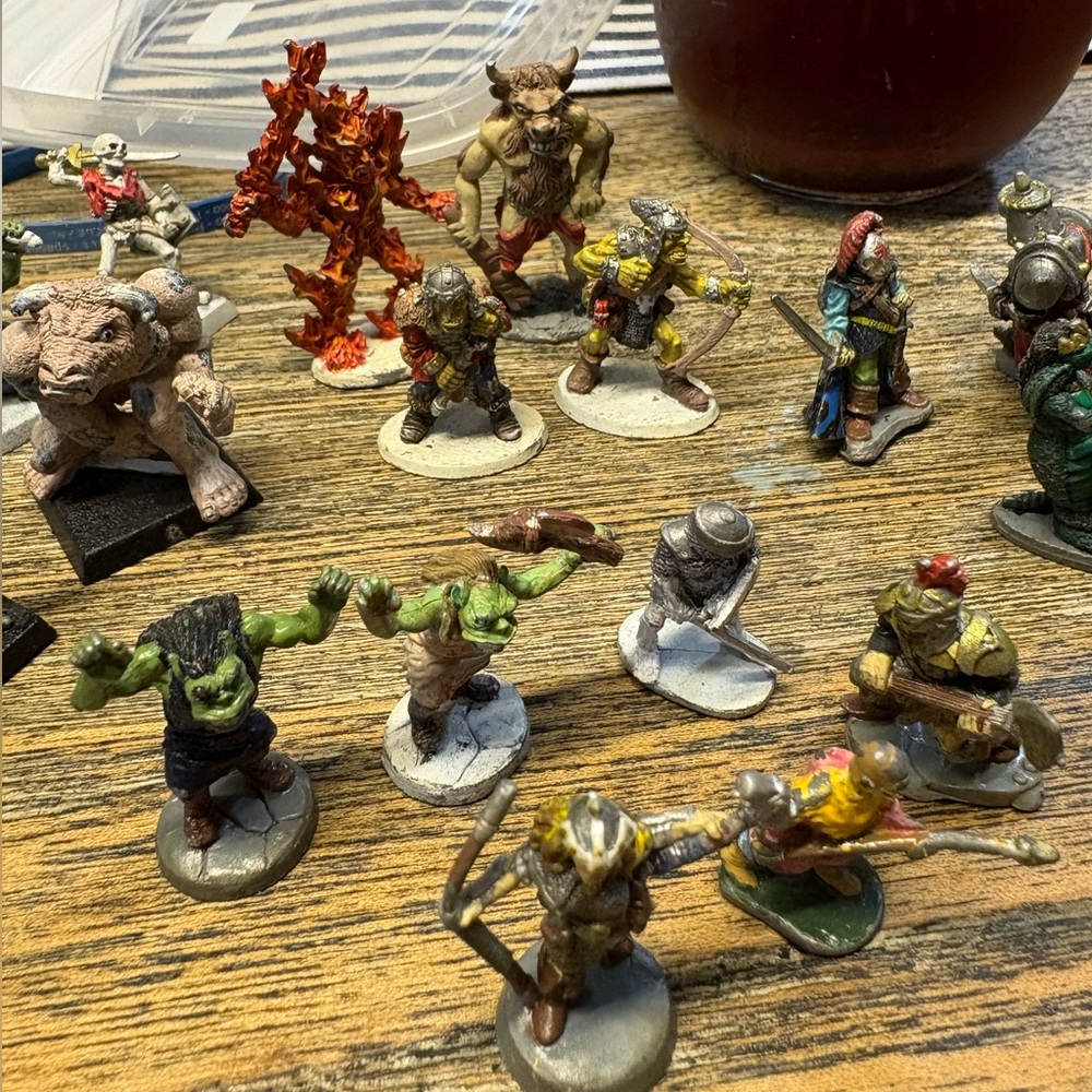 Vintage Fantasy Figurines 1980s-1990s Ral Partha Dungeons & Dragons Minis AS IS